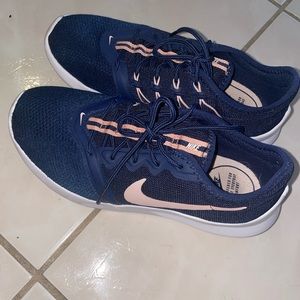 Nike Women’s Sneaker Engineered For All Day Everyday Comfort